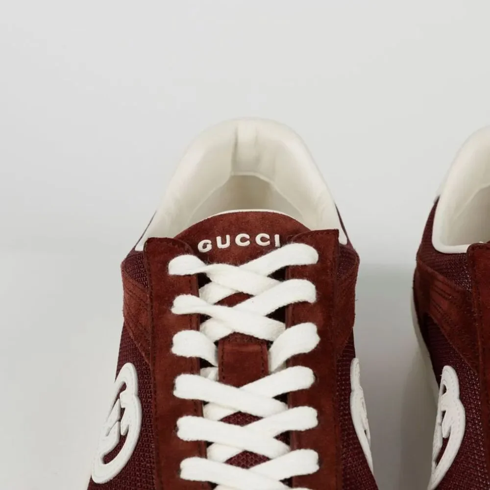 Size Sneakers
